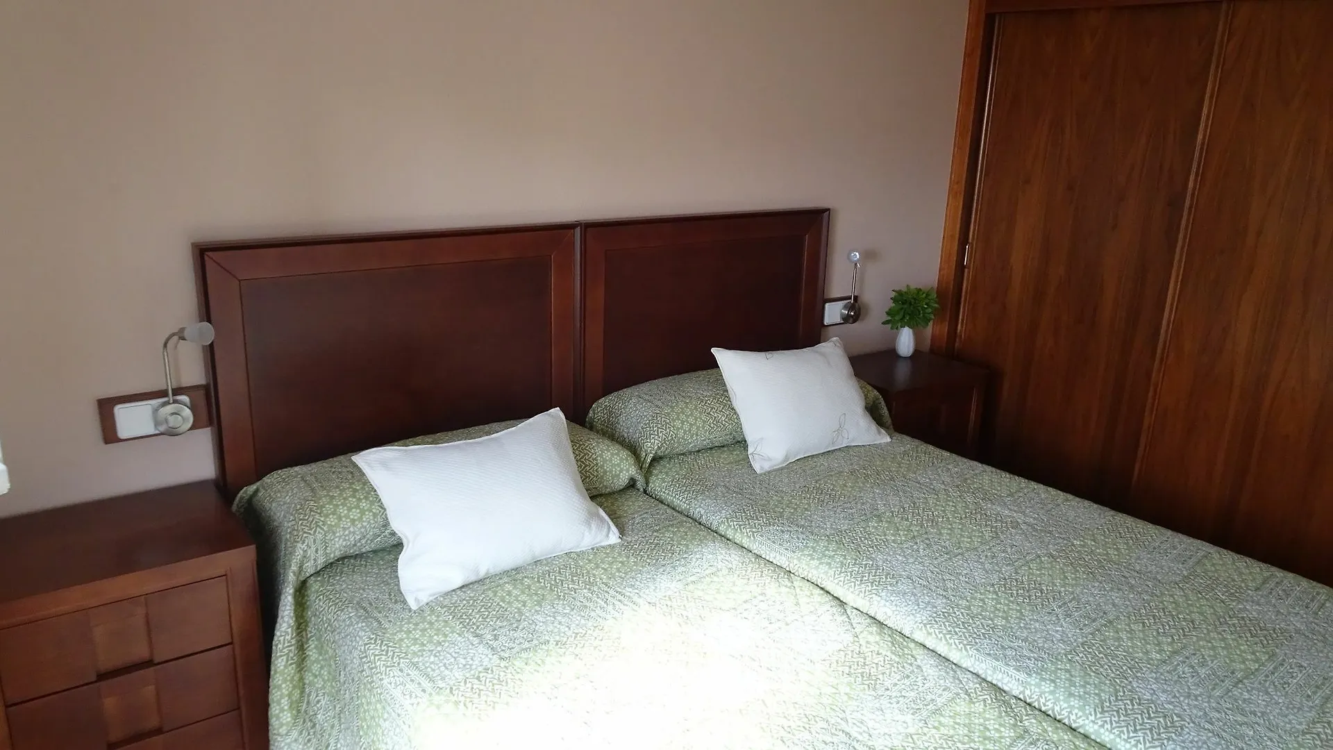Piso Exclusivo En Zona Residencial. Manolete Apartment Cordoba 0*,